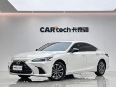 Lexus ES 200 Premium Edition - ფოტო 1