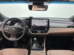 Lexus ES 200 Premium Edition - ფოტო 10
