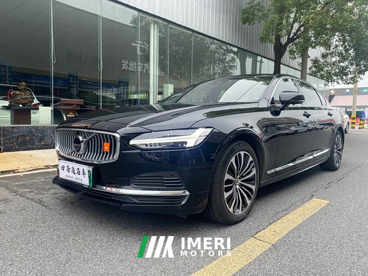 Volvo S90 Plug-in Hybrid Four-Wheel Drive Long Range Smart Luxury Edition