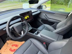 Tesla Model Y Rear-Wheel Drive - ფოტო 6