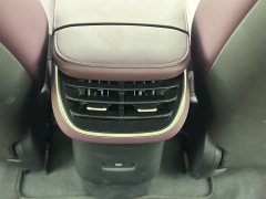NIO ET5T 75kWh Touring - ფოტო 14