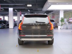 Volvo XC90 B5 Intelligent Luxury 7-Seater - ფოტო 17