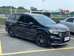 Honda Odyssey 2.0L e:HEV Sharp Prestige Edition - ფოტო 3
