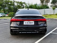 Audi A7L 45 TFSI quattro Dark Knight Edition - ფოტო 18