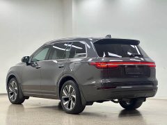 Li Auto ONE Extended Range 6-Seater - ფოტო 4