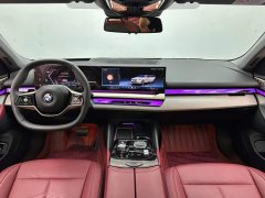BMW 5 Series 530Li Luxury Edition Premium Package - ფოტო 10
