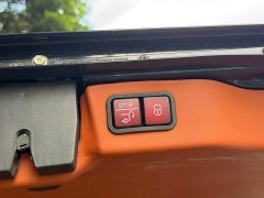 Mercedes-Benz Vito 2.0T Business Edition 7-Seater - ფოტო 12