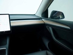 Tesla Model Y Standard Range RWD - ფოტო 17