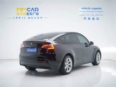 Tesla Model Y Standard Range RWD - ფოტო 4