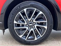 Mercedes-Benz IQ Aoge Four-Wheel Drive Long-Range Edition - ფოტო 9