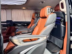 Mercedes-Benz Vito 2024 2.0T Elite 7-Seater - ფოტო 17