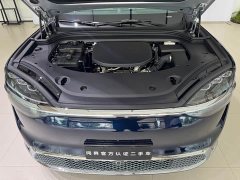 AITO M9 Extended Range Ultra 6-Seater - ფოტო 17