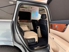 AITO M9 Extended Range Ultra 6-Seater - ფოტო 16