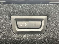 BMW 5 Series 530Li Premier M Sport Package - ფოტო 19