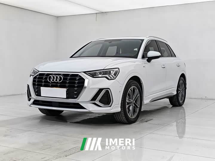 Audi Q3 40 TFSI Sport Dynamic