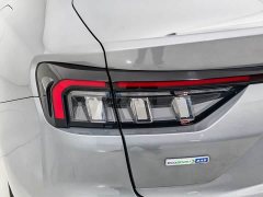 Ford Mondeo Facelift EcoBoost 245 Luxury - ფოტო 18