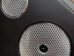 Bentley Bentayga Plug-in Hybrid 3.0T PHEV - фото 16