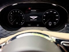 Bentley Bentayga Plug-in Hybrid 3.0T PHEV - фото 7