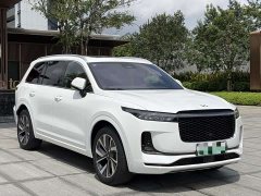 Li Auto ONE 2020 Extended Range 6-Seater - ფოტო 3
