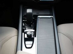 Volvo XC60 2026 B5 AWD Smart Luxury Edition - ფოტო 9