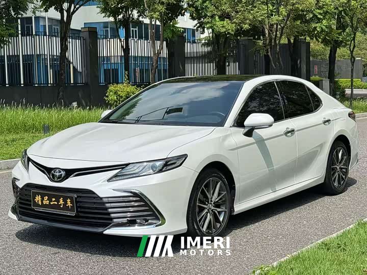 Toyota Camry 2.5G Luxury - ავტომობილი ჩინეთიდან