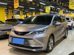 Toyota Sienna 2021 2.5L Hybrid Platinum Edition - ფოტო 1