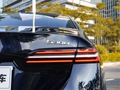 BMW 5 Series 530Li Luxury M Sport Package - ფოტო 8