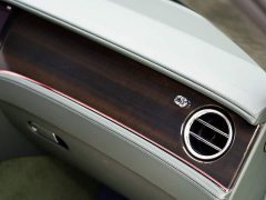 Bentley Continental 4.0T GT V8 - ფოტო 17