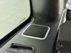 Land Rover Range Rover 3.0 L6 400PS Genesis Extended Wheelbase - ფოტო 12