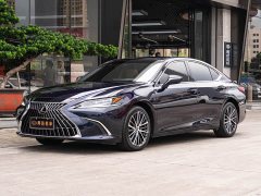 Lexus ES 2022 300h Premium Edition - ფოტო 1