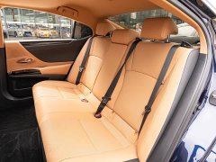 Lexus ES 2022 300h Premium Edition - ფოტო 12