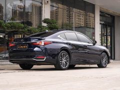 Lexus ES 2022 300h Premium Edition - ფოტო 3