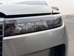 Li Auto ONE Extended Range 6-Seater - ფოტო 4