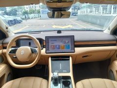 AITO M7 1.5T Intelligent Driving AWD Ultra 5-Seater - ფოტო 12
