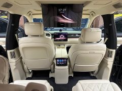 NIO ES8 Six-Seat Executive Signature Edition - ფოტო 16