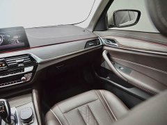 BMW 5 Series 530Li xDrive Luxury Package - ფოტო 10