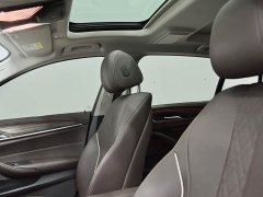 BMW 5 Series 530Li xDrive Luxury Package - ფოტო 14