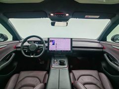 Xiaomi SU7 2024 Rear-Wheel Drive Standard Founder Edition - ფოტო 8