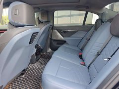 BMW i5 2024 eDrive 35L Premium M Sport Package - ფოტო 12