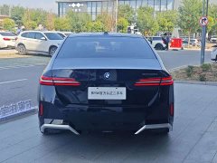 BMW i5 2024 eDrive 35L Premium M Sport Package - ფოტო 6