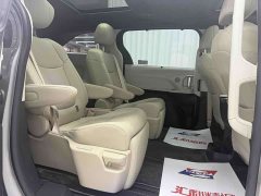 Toyota Sienna 2021 2.5L Hybrid Premium Edition - ფოტო 14