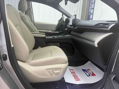 Toyota Sienna 2021 2.5L Hybrid Premium Edition - ფოტო 19