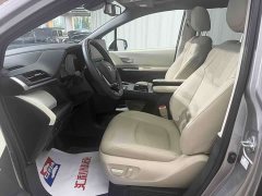 Toyota Sienna 2021 2.5L Hybrid Premium Edition - ფოტო 7