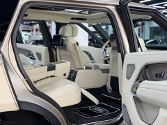 Land Rover Range Rover 2023 4.4 V8 530PS First Edition - ფოტო 14