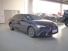 Lexus ES 200 Premium Edition - ფოტო 3