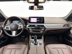 BMW 5 Series Facelift 530Li xDrive M Sport Package - ფოტო 10