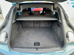 BMW iX xDrive40 - ფოტო 10