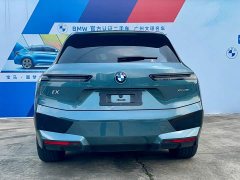 BMW iX xDrive40 - ფოტო 6