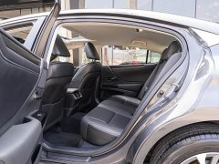 Lexus ES 2020 2021 250 Canada Spec - ფოტო 10