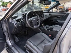 Lexus ES 2020 2021 250 Canada Spec - ფოტო 9